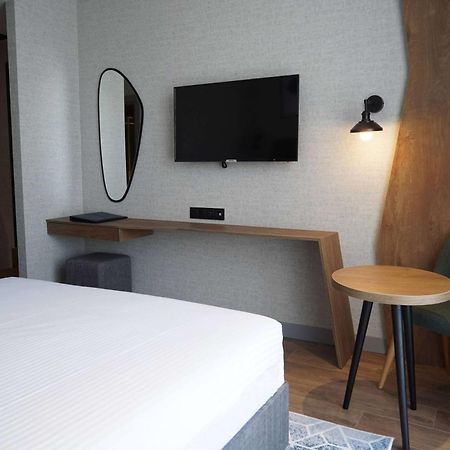 Ramada Encore By Wyndham Istanbul Arnavutkoy Exteriör bild